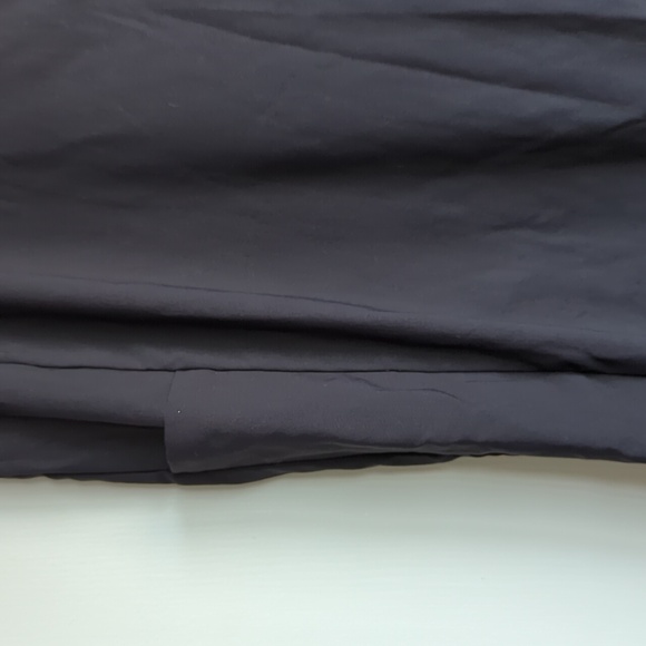 Athleta Wander stash skinny pants - Picture 2 of 6